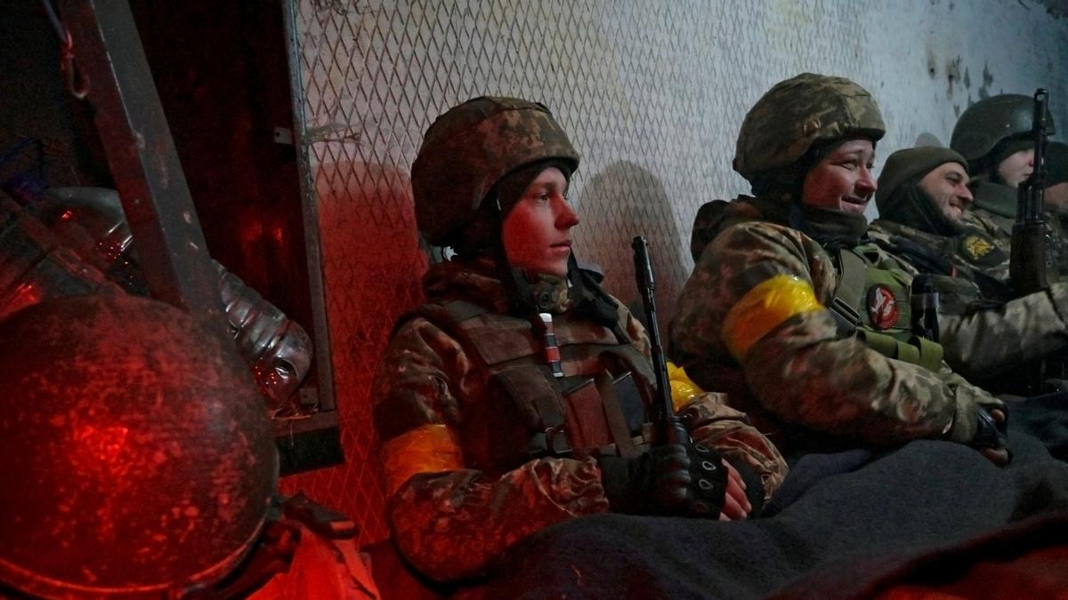 Una imagen de varios soldados ucranianos.