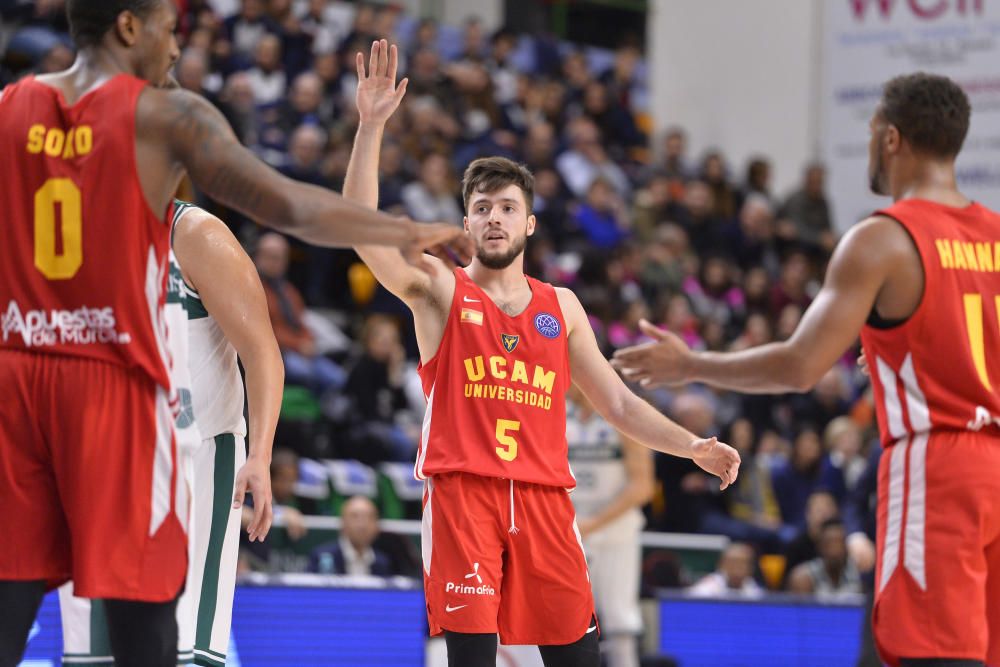 Triunfo del UCAM Murcia ante el Dinamo Sassari