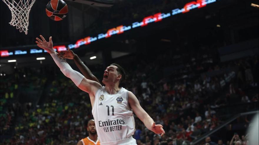 Resumen y mejores imágenes del Valencia Basket - Real Madrid de la Euroliga