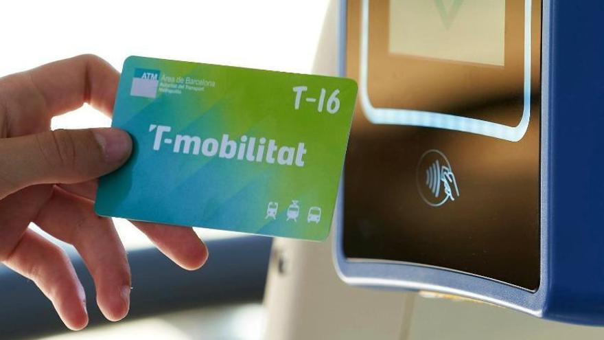 Una T-16 en el soporte T-Mobilitat