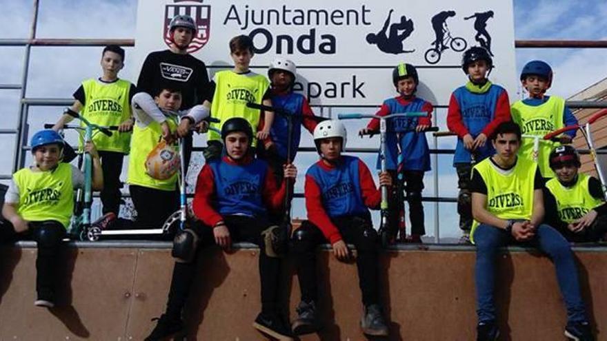 Participantes en el entrenamiento en Onda.