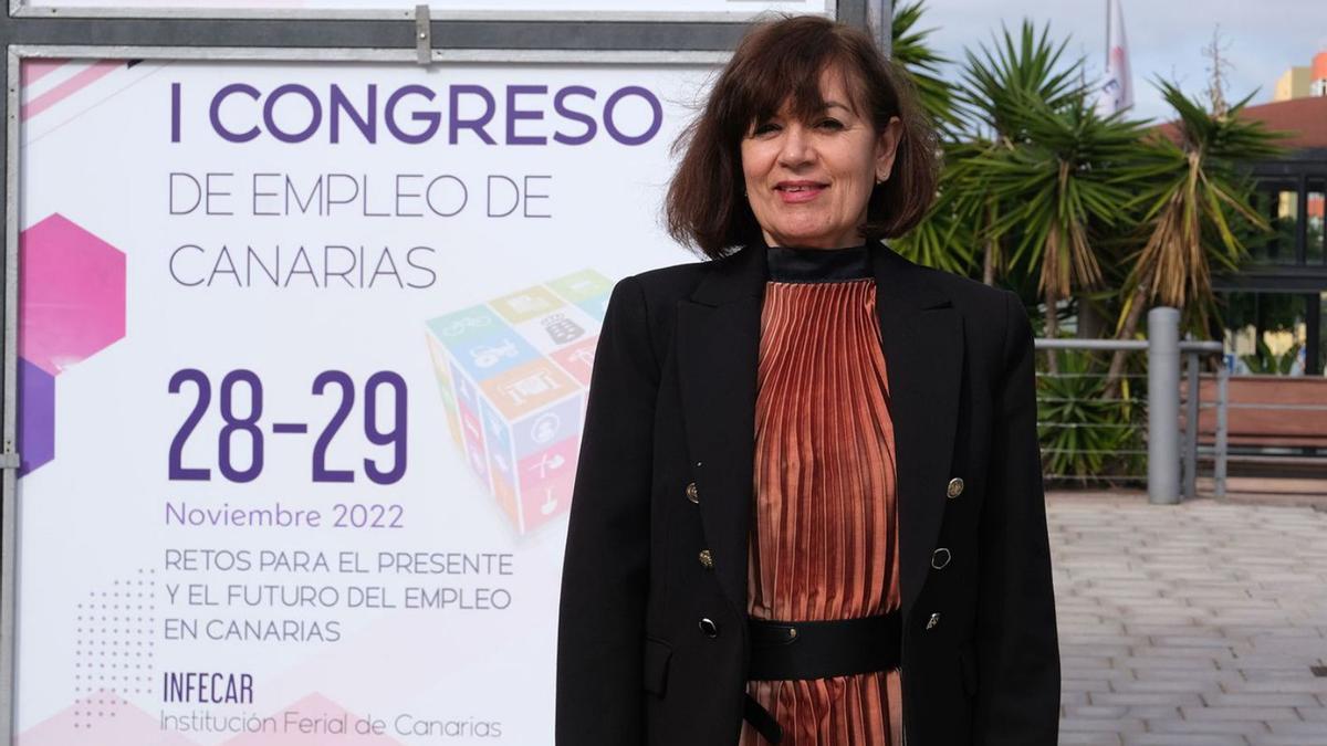 La directora del Servicio Canario de Empleo, Dunnia Rodríguez.