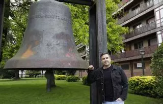 Jorge Cambareli, el cotizado maestro de la batería que vive en Oviedo (cuando no está de gira)
