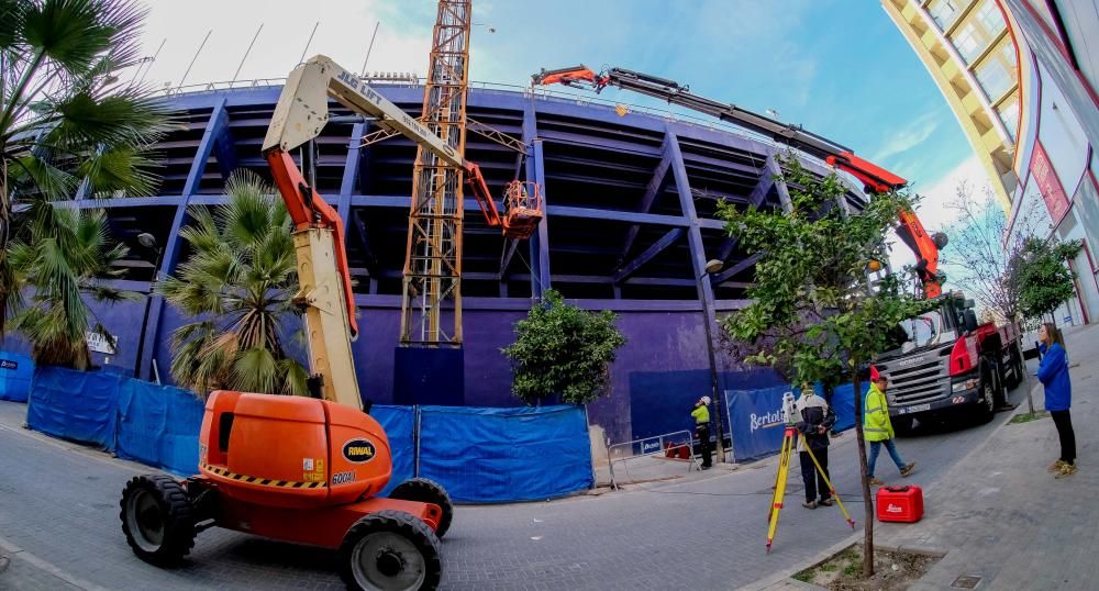 obras de la cubierta del Ciutat de València