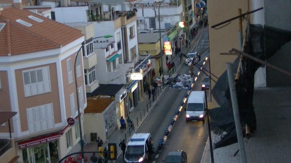 Carril bus cortado en la calle La Hoz