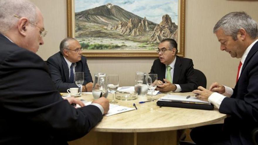 De izquierda a derecha, Pedro Alfonso, José C. García, José Carlos Francisco y Agustín Manrique de Lara hace un año. | lp / dlp