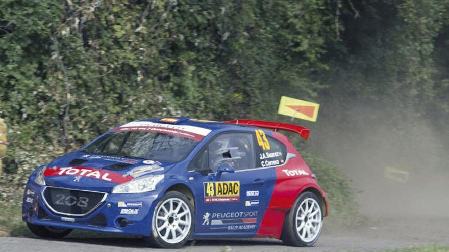 Suárez y Carrera, durante la prueba.