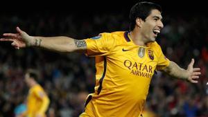jdomenech33429259 barcelona s luis suarez celebrates after scoring h160406171314