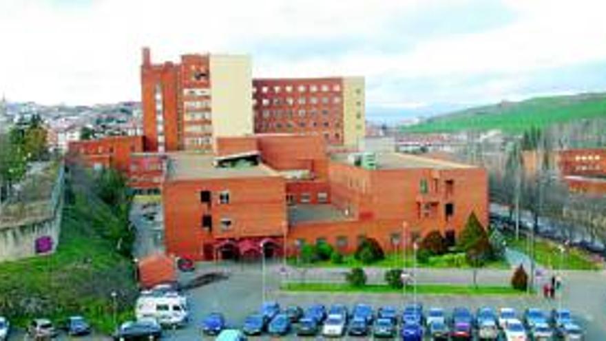 El hospital pide iniciar el procedimiento para convertirse en centro universitario