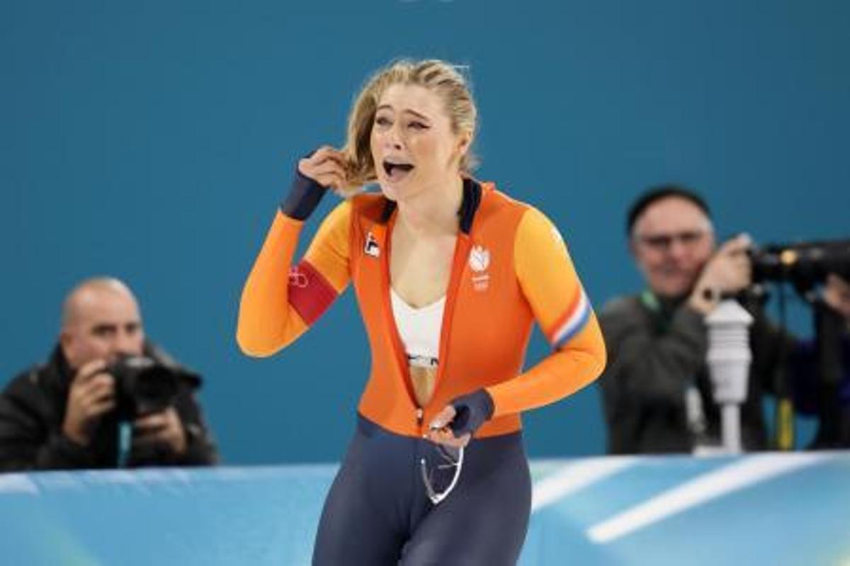 Jutta Lerdaam se bajo la cremallera tras ganar las medallas olímpica.