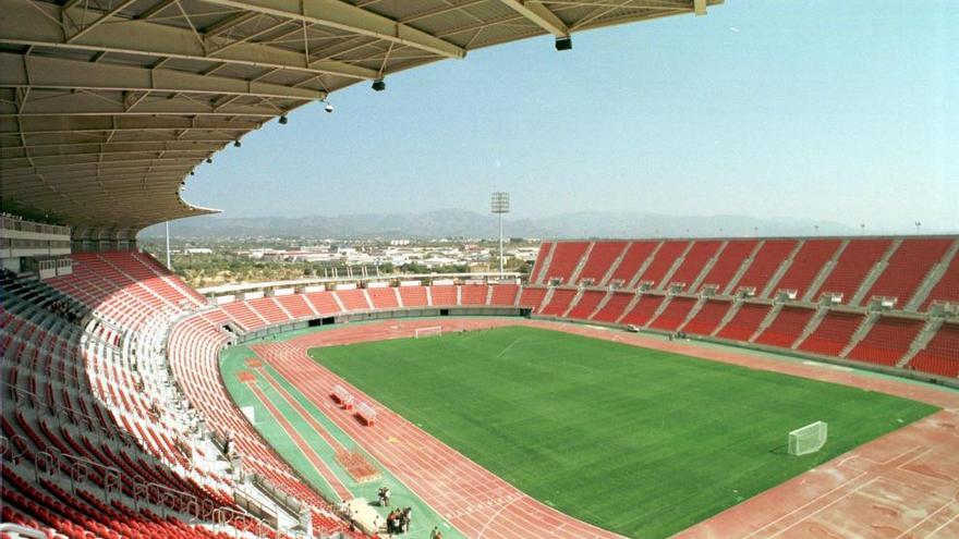 Laufbahnen weg: Das Stadion von Real Mallorca wird in drei Phasen umgebaut