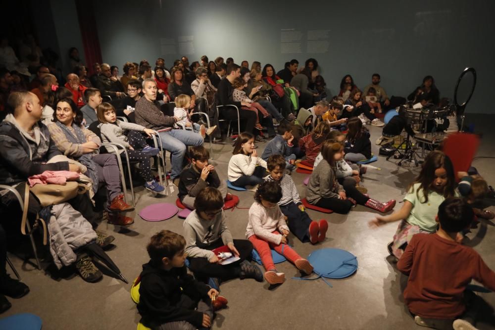 Espectacle d''ombres xineses al Museu del Cinema