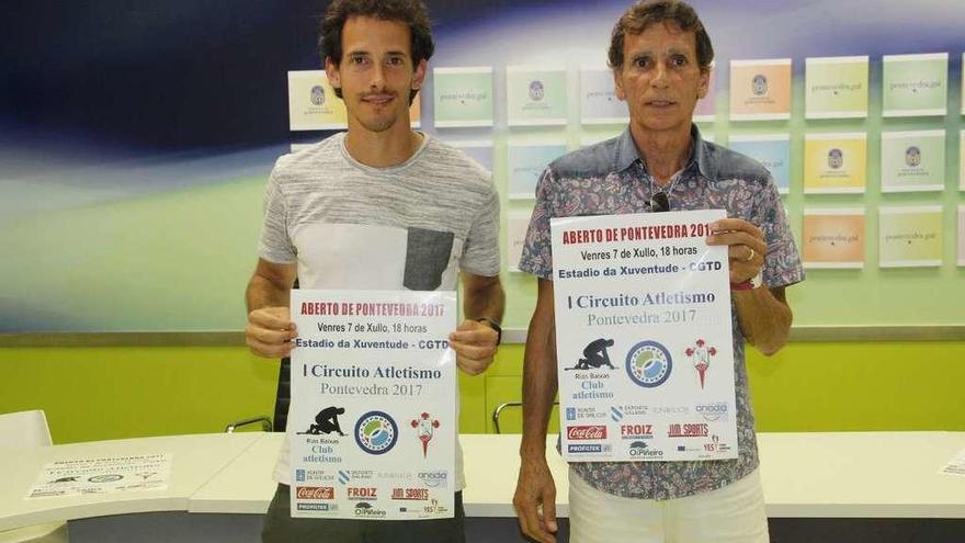 Gonzalo Méndez y Santi Ferrer en la presentación de la quinta jornada del circuito. // Santos Álvarez