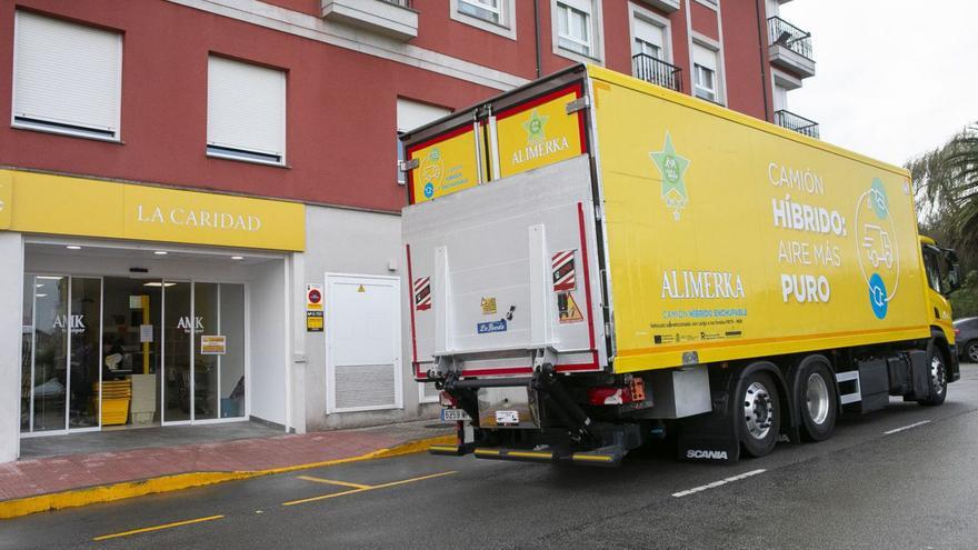 La tienda AMK de La Caridad, en el concejo de El Franco. |