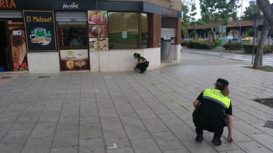 San Vicente ha abierto 52 terrazas que deben pagar la tasa y permite que 30 amplíen su espacio