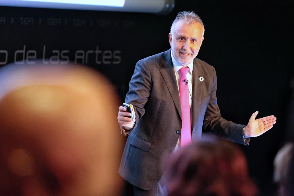 Torres en el Foro 'Canarias en positivo'