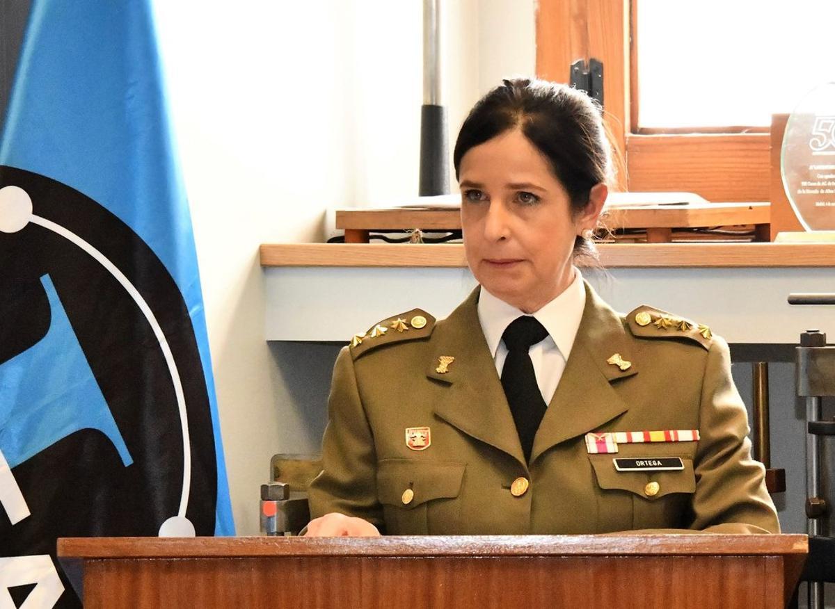 GRAF3300. MADRID, 12/07/2019.- Fotografía cedida por la Dirección de Comunicación Institucional de la Defensa, de la coronel Patricia Ortega García, primera mujer que alcanza el rango de general en la historia de España, durante el ascenso aprobado en Consejo de Ministros este viernes. EFE/Ministerio de Defensa