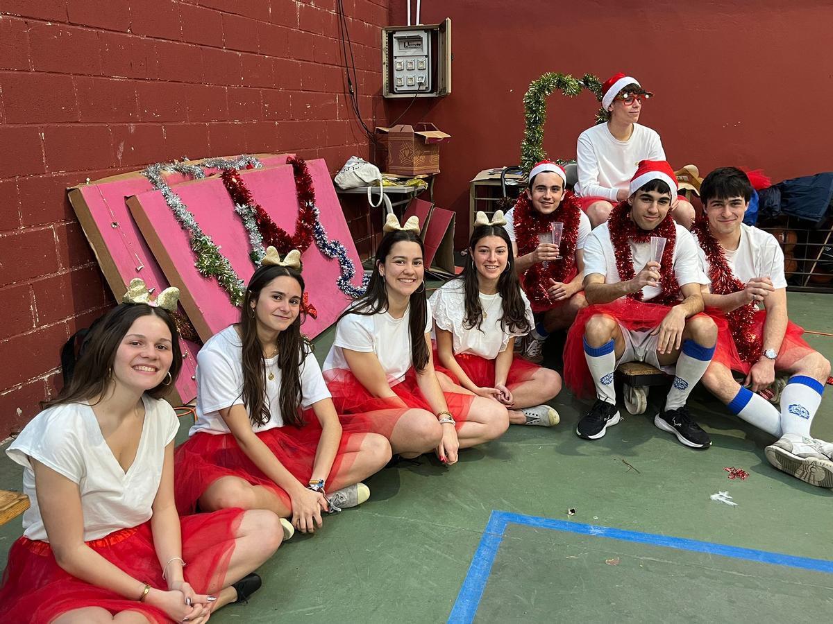 Primera jornada de las fiestas colegiales de la Inmaculada (en imágenes) Primera jornada de las fiestas colegiales de la Inmaculada (en imágenes)