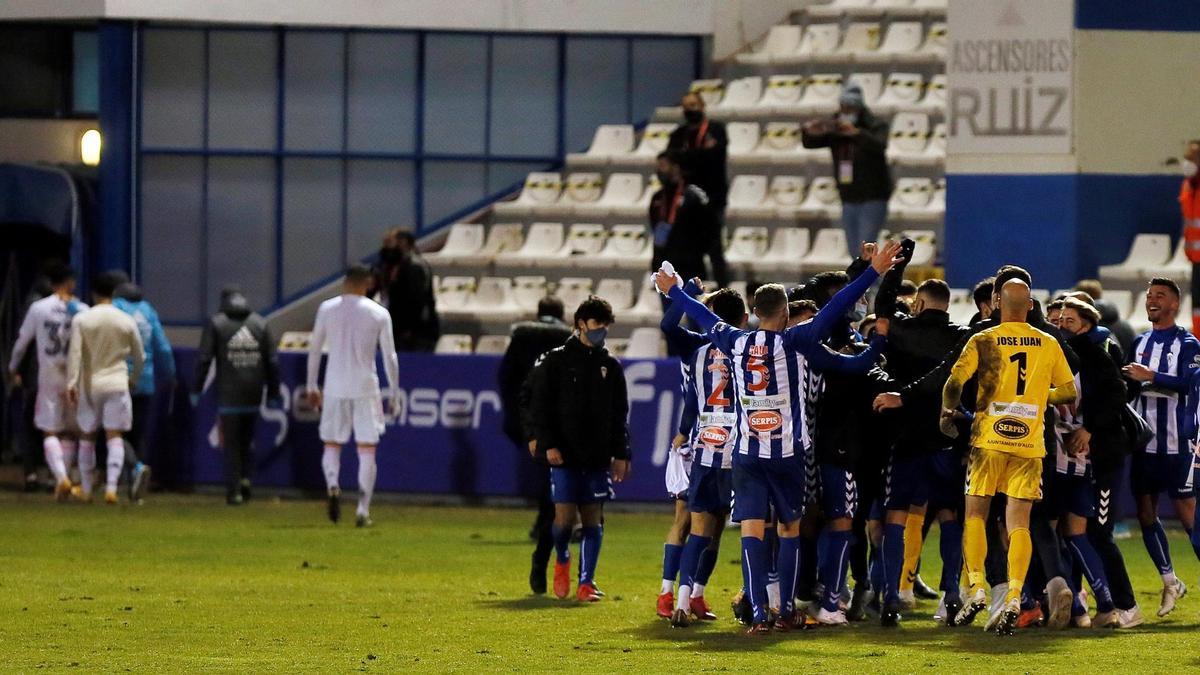 Alcoyano - Real Madrid: El Alcoyano hace historia y elimina al Madrid de la Copa del Rey (2-1)