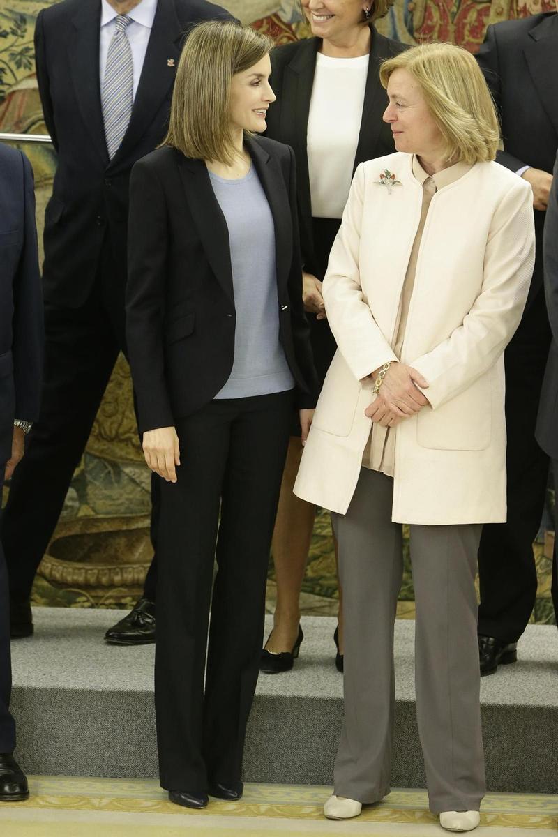 Doña Letizia, un look sobri y elegante para cumplir con la agenda