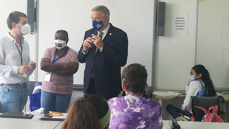 126 alumnos con necesidades especiales realizan la EBAU en la ULPGC