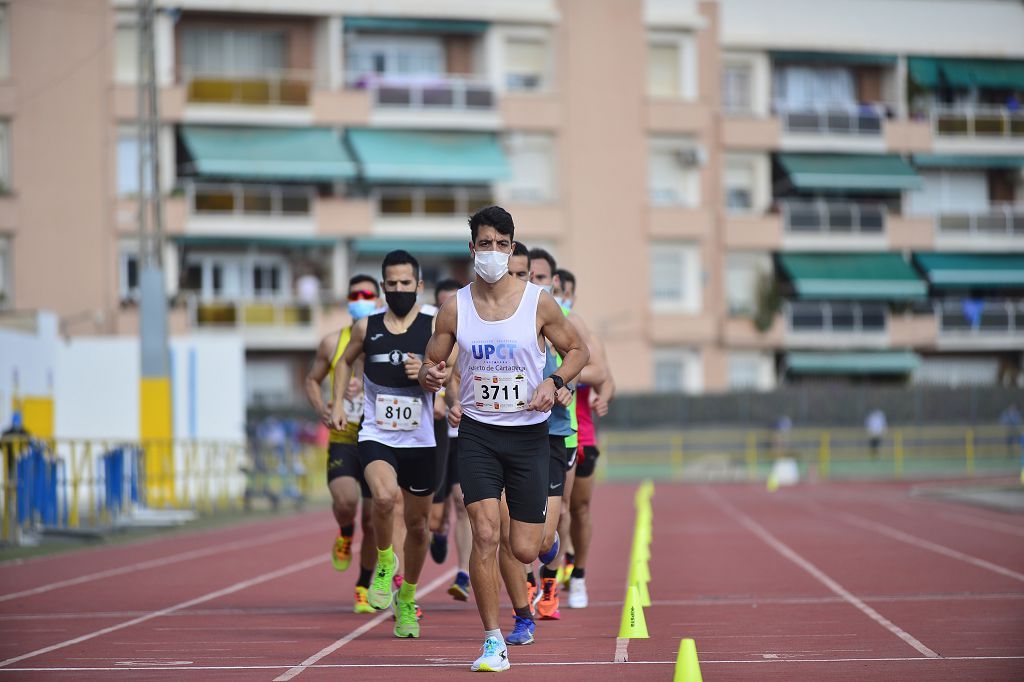 Pruebas de atletismo nacional en la pista de atletismo de Cartagena este domingo