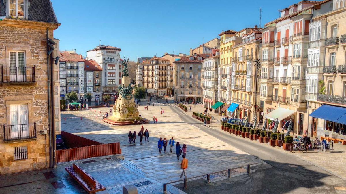 Plaza de la Virgen Blanca (Vitoria)