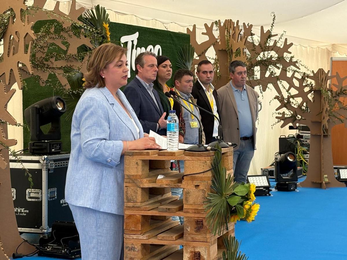 Lleno en el primer día de la Feria de Muestras de Tineo Lleno en el primer día de la Feria de Muestras de Tineo