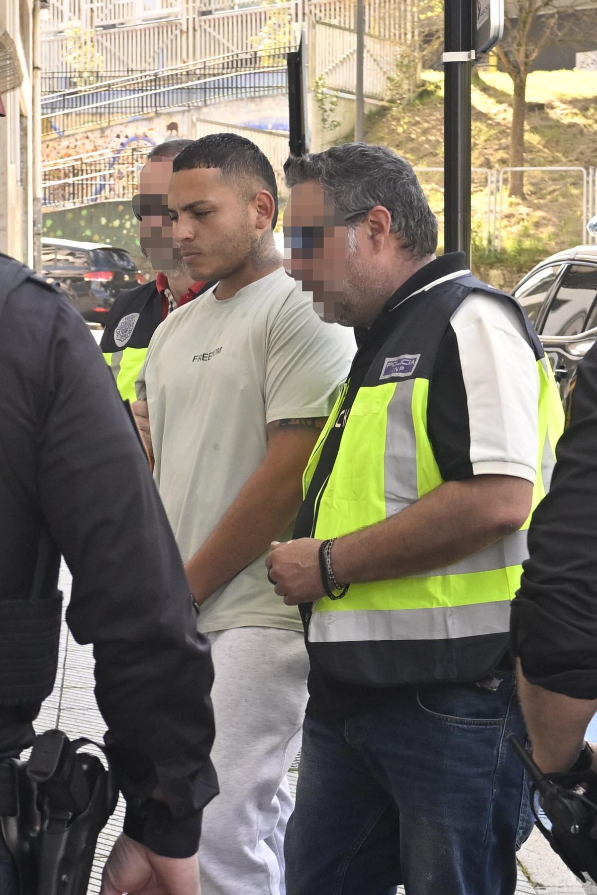 EN IMÁGENES: Los dos detenidos por la muerte violenta de un un hombre ...