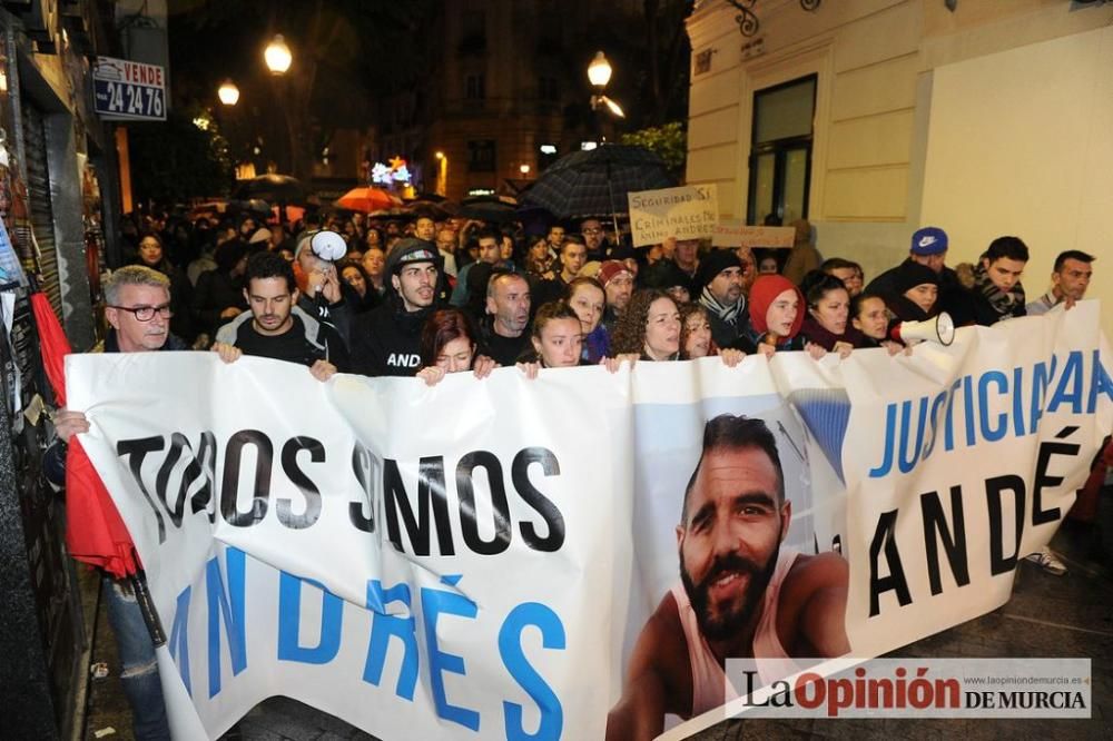 Protesta por la agresión a Andrés Martínez