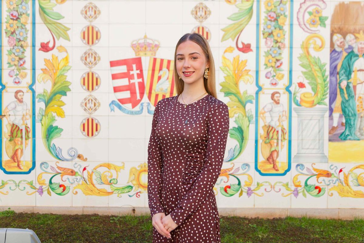 Rosa Ribes, N'Ermengarda.