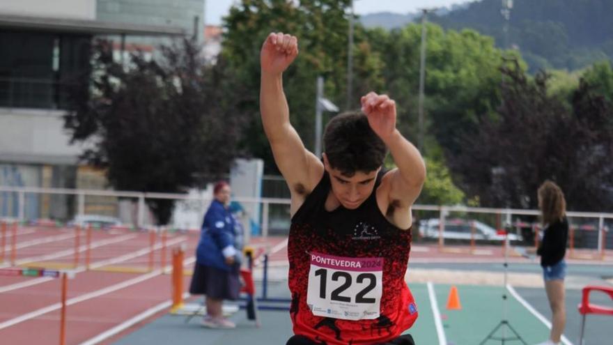 Beltrán Rivas gana el autonómico de salto de altura y de triple salto