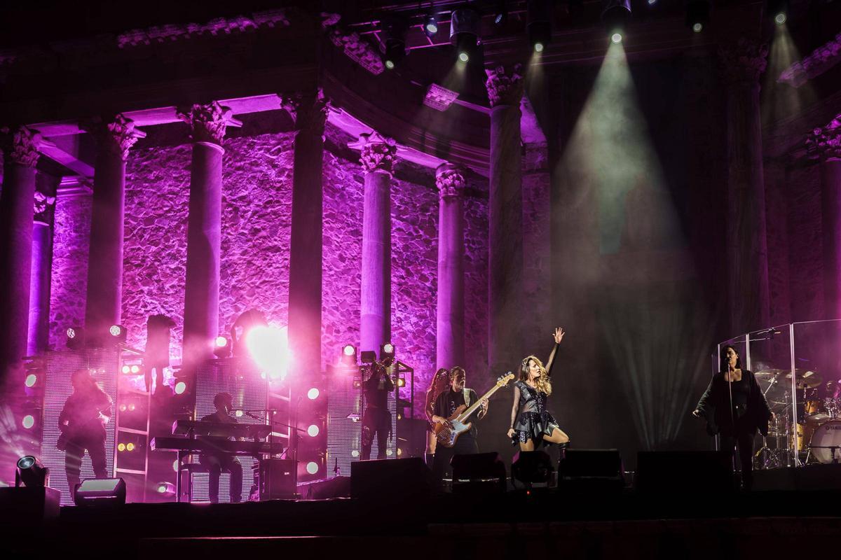 Fotogalería | Las mejores imágenes del concierto de Malú en Mérida Fotogalería | Las mejores imágenes del concierto de Malú en Mérida