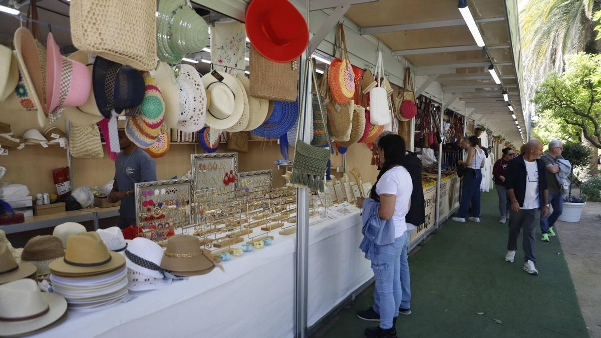 El Mercado de Primavera abre junto al Alcázar