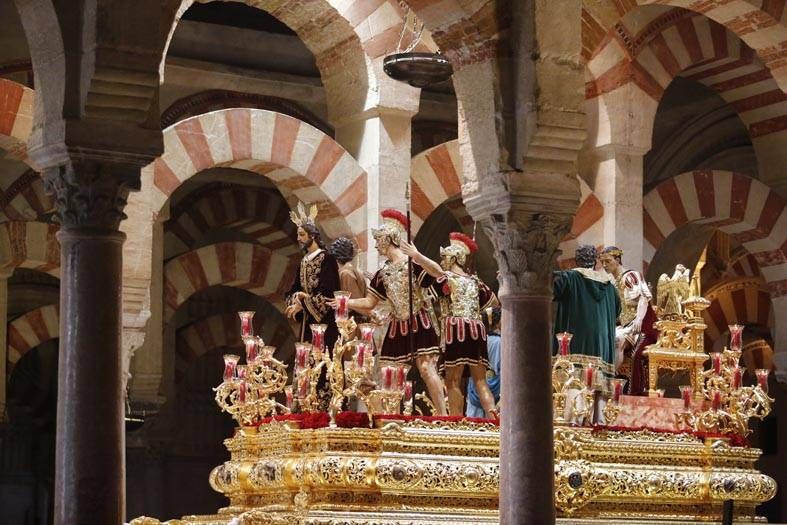 Las imágenes del Lunes Santo en Córdoba