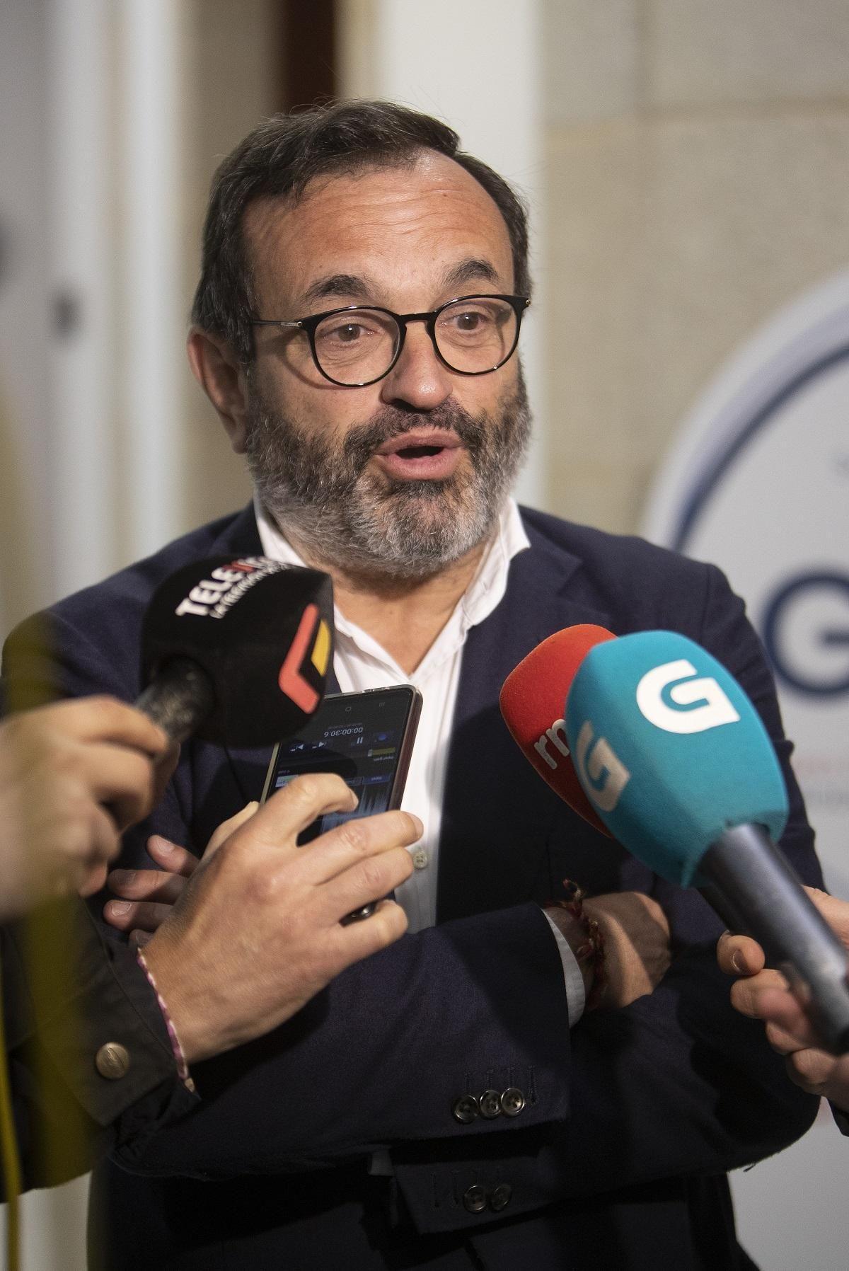 Ignacio González atiende a la prensa, esta mañana