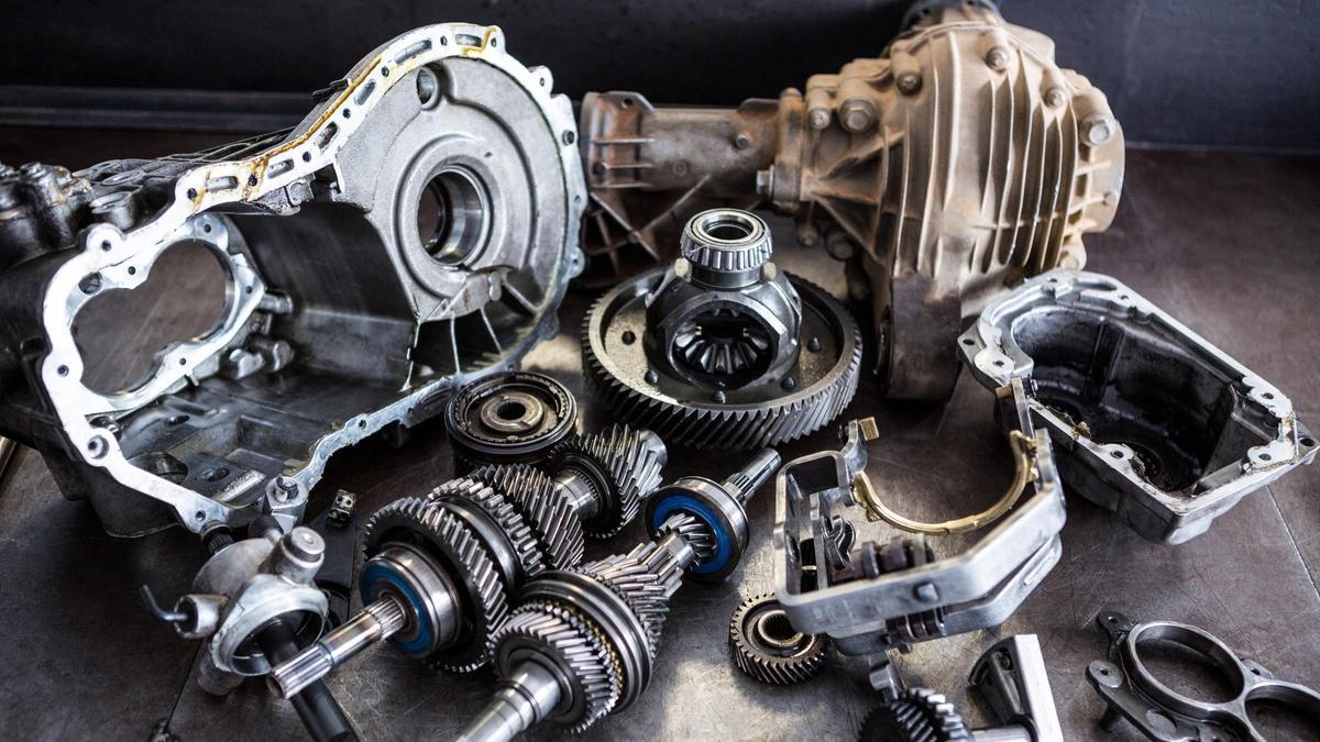 Un coche actual tiene un 52% más de piezas que su equivalente de hace diez años Un coche actual tiene un 52% más de piezas que su equivalente de hace diez años