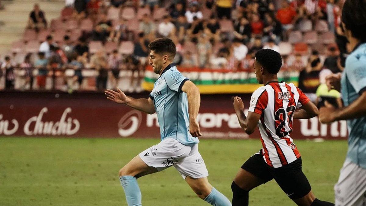 Una de las acciones del partido del Extremadura en Las Gaunas.