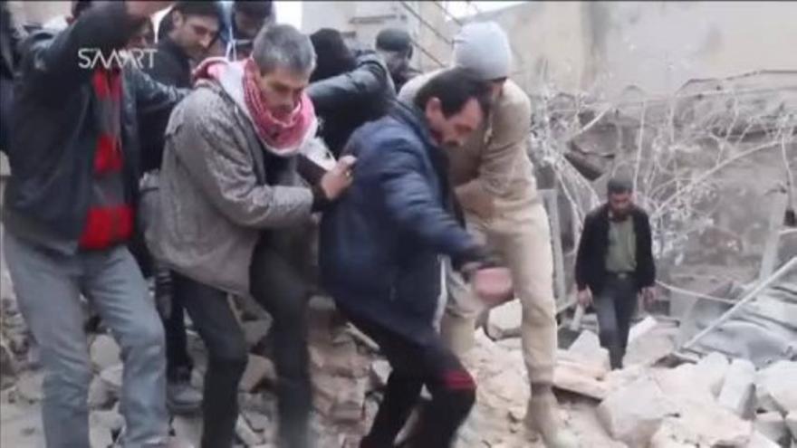 Al menos 10 muertos en el último bombardeo en Siria