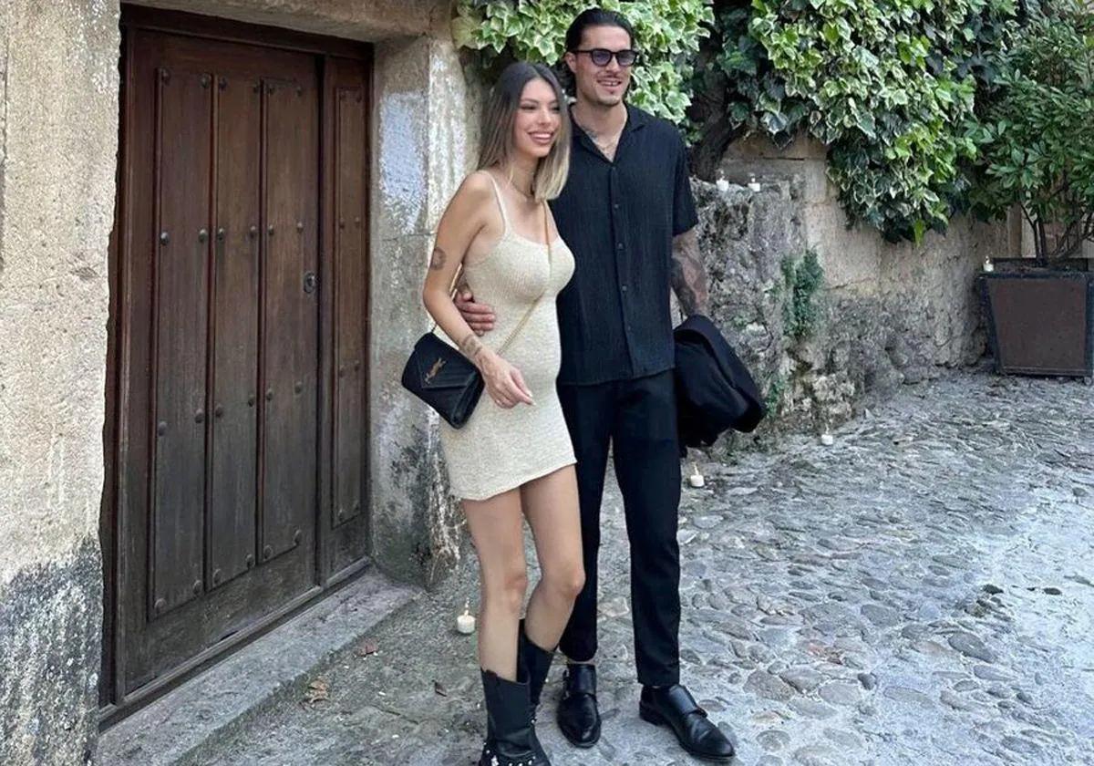 Alejandra Rubio y Carlo Costanzia, poco después de anunciar que iban a ser padres.
