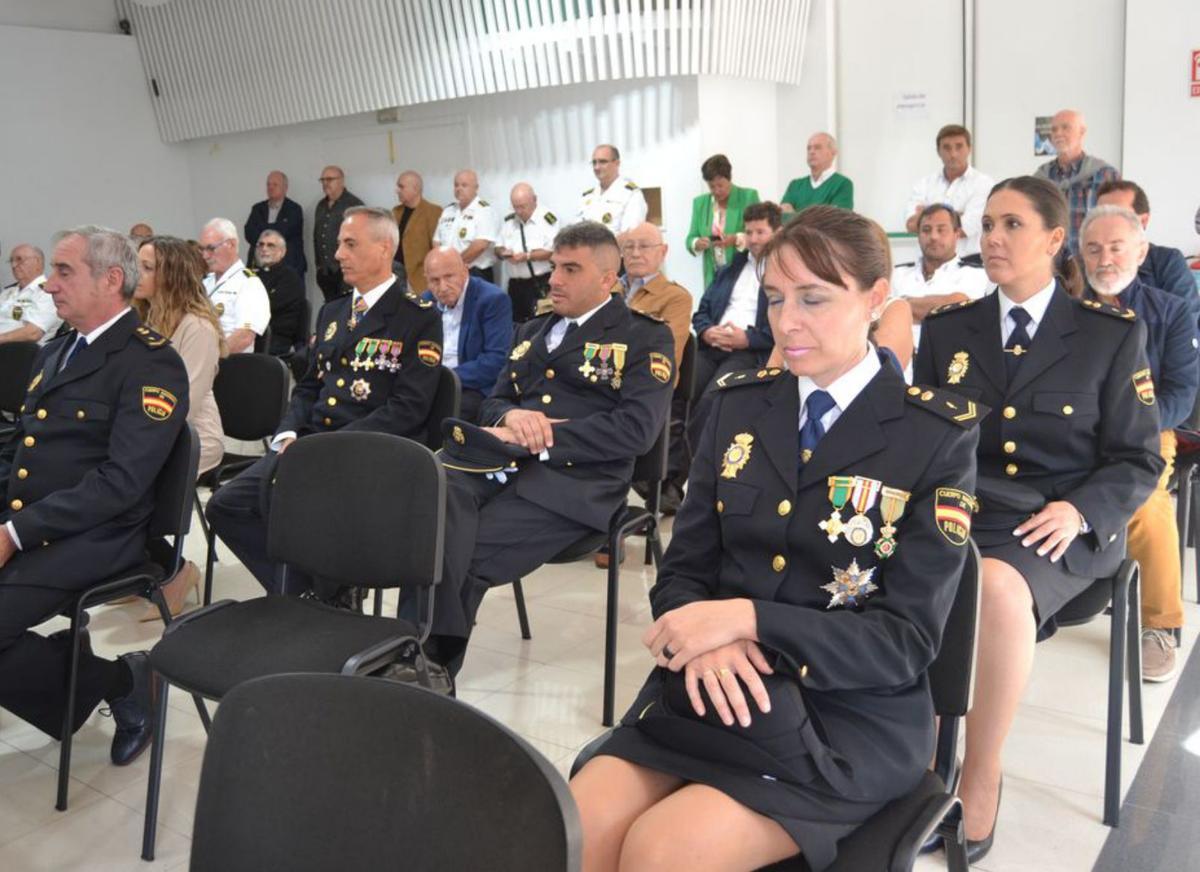 La Policía Nacional garantiza la continuidad de la Comisaría de Luarca el día de su fiesta