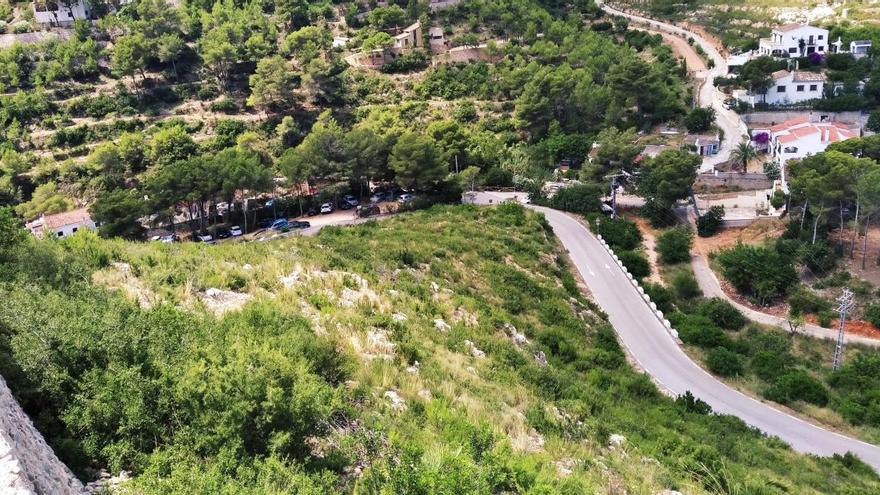 Xàbia asume el control del tráfico de la carretera de la Granadella