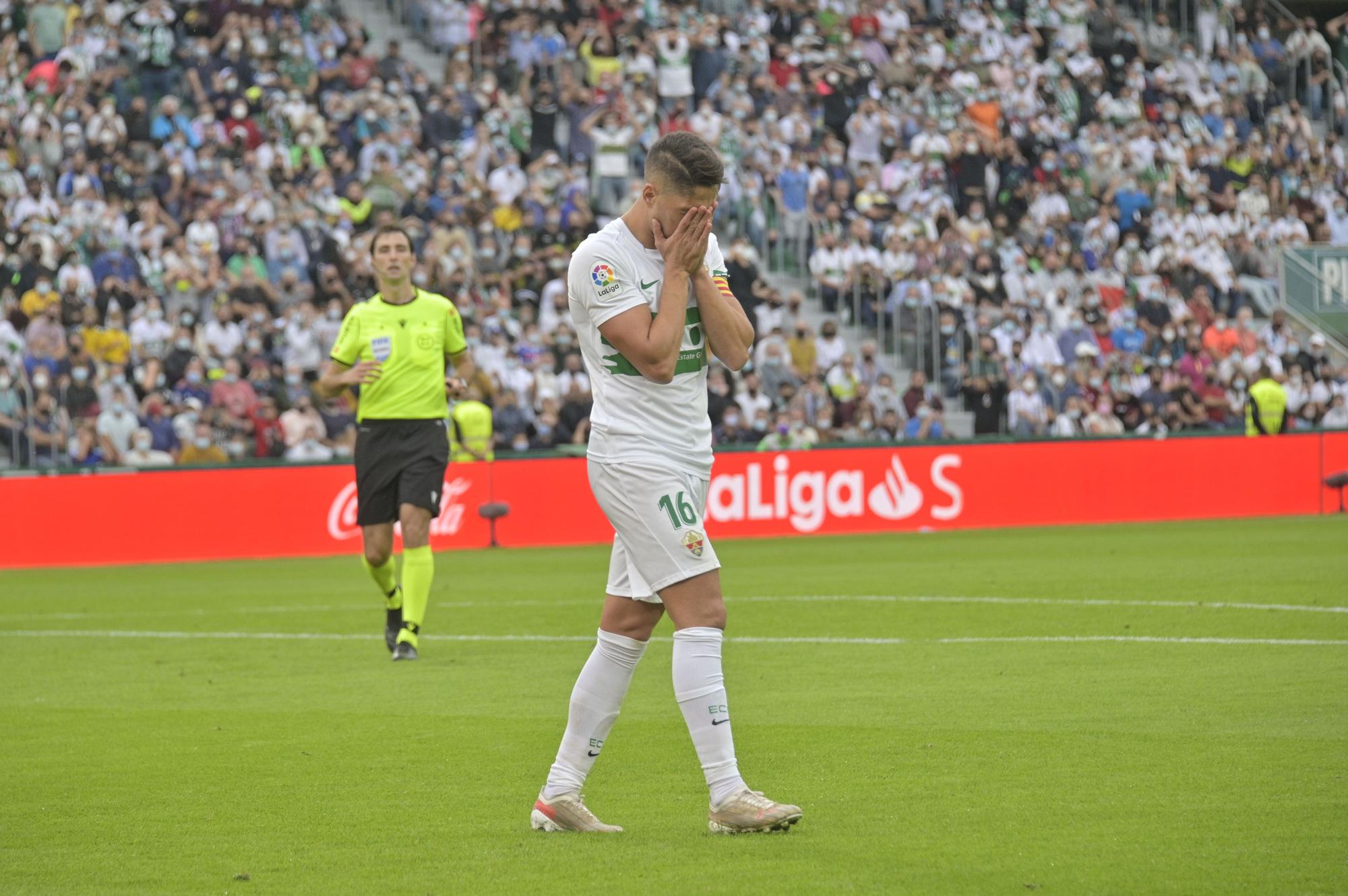 Las mejores imágenes del Elche - Real Madrid