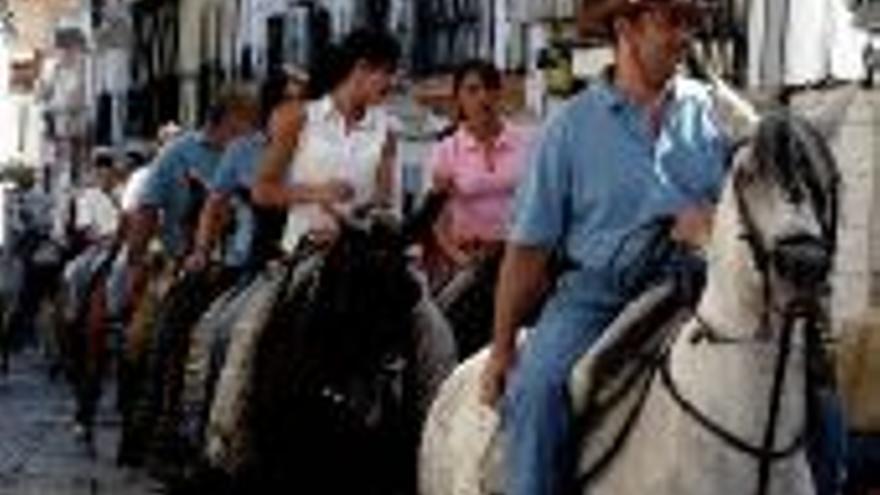 Exito de participación en el II Día del Caballo en Arroyo de la Luz