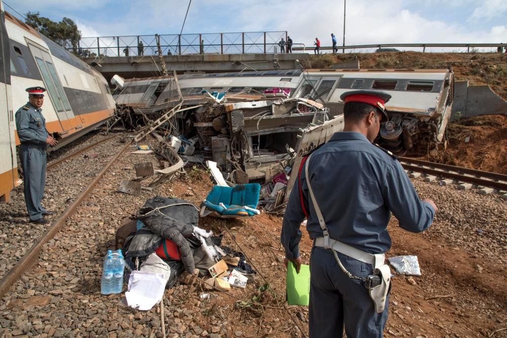 Un tren descarrila y deja al menos seis muertos y 86 heridos en Marruecos