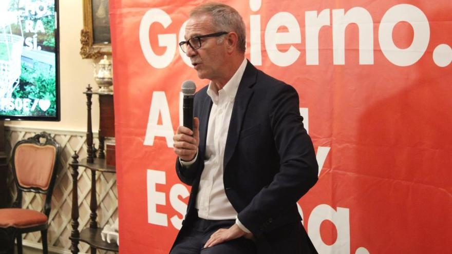 Un jueves intenso. El ministro de Cultura en funciones, José Guirao, durante su participación en la campaña del PSOE de Málaga