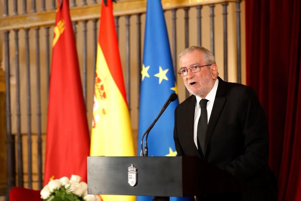 Acto institucional por el Día de la Región de Murcia en la iglesia de San Esteban