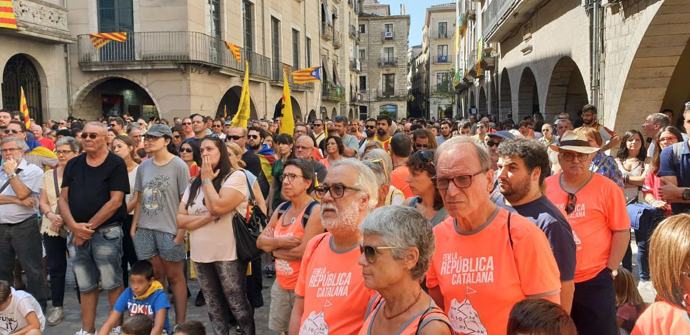 Acte de l'11 de setembre a la plaça del Vi de Girona organitzat per l'ADAC i el Forn