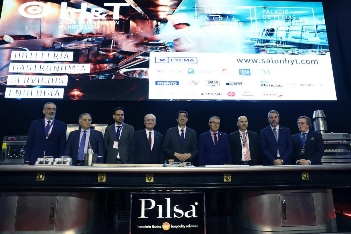 El vicepresidente de la Junta de Andalucía y ... El vicepresidente de la Junta de Andalucía y ...