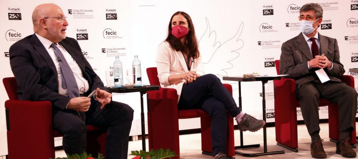 Representants de les patronals dels cereals i la carn, en la jornada de FECIC .  | JORDI BATALLER (ACN